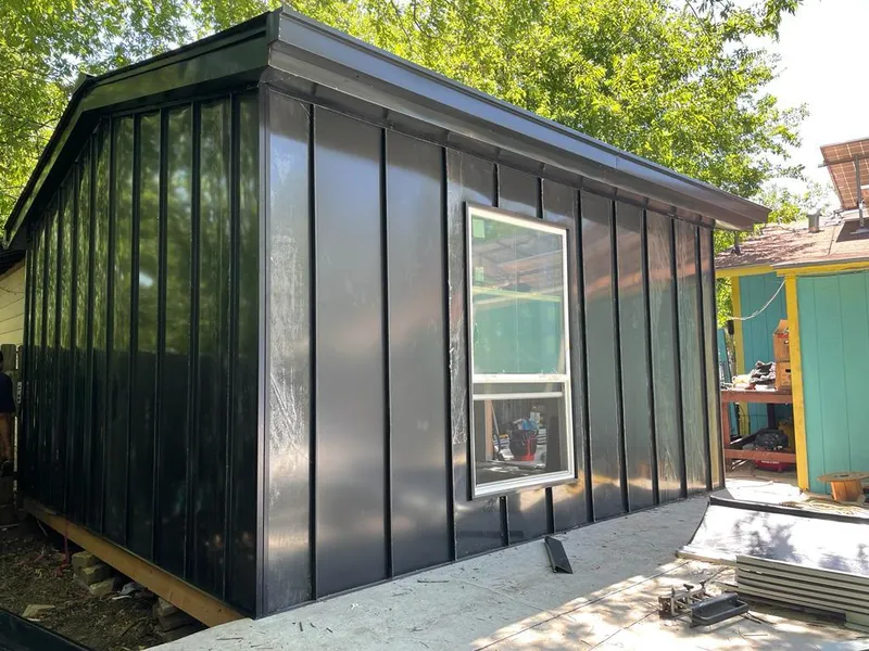 Black standing seam metal wall panels for Roof Inspection in Franklin Town